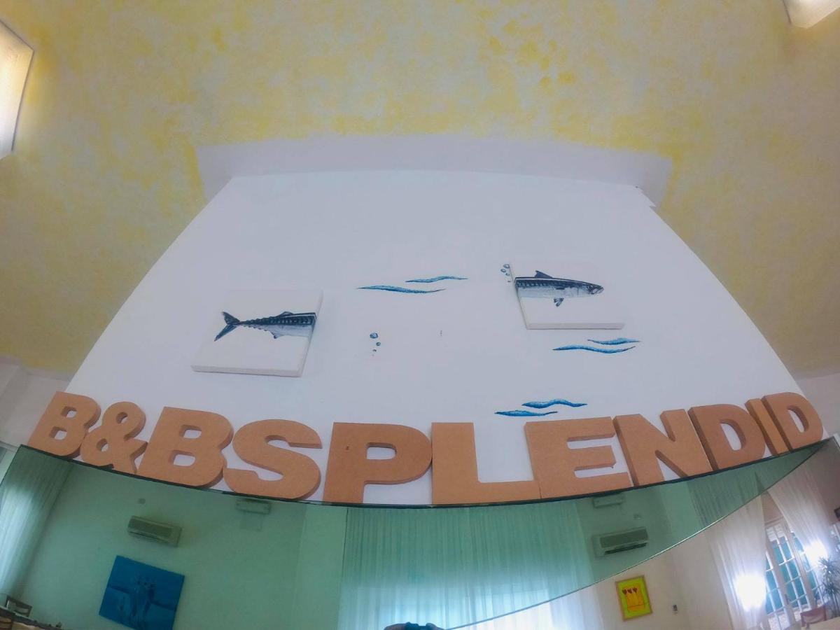Splendid B&B Морской Милан Экстерьер фото